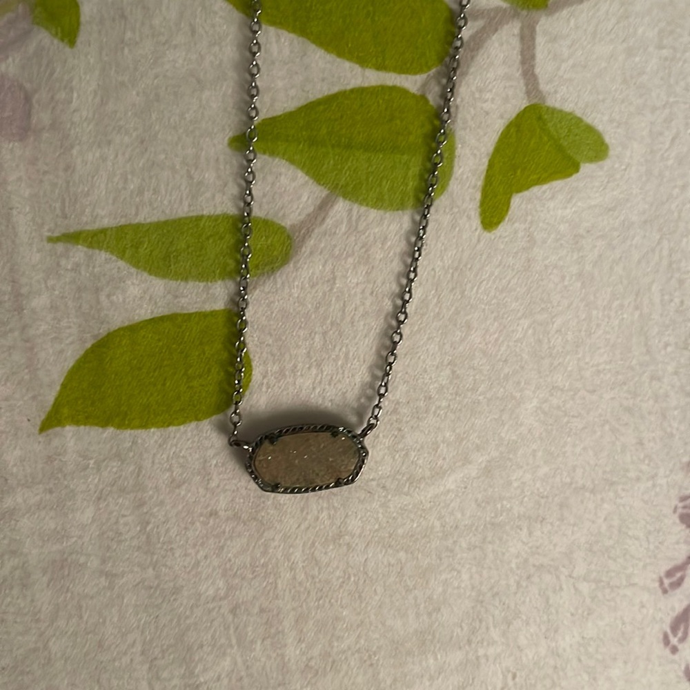 Kendra Scott Necklace